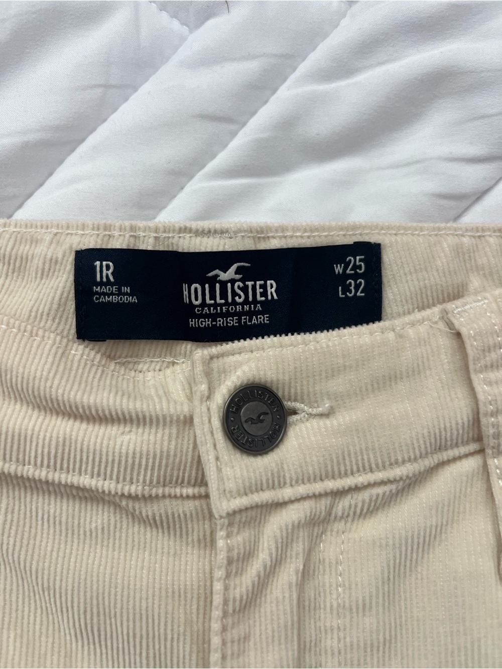 Hollister High-Rise Flare Corduroy